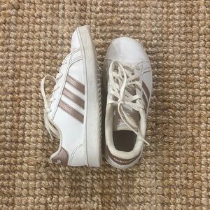 Adidas Kids White and Gold Sneakers